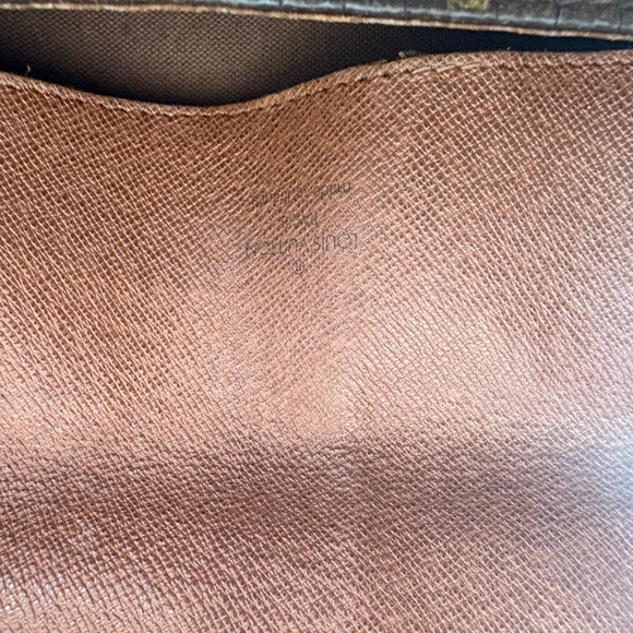 Louis Vuitton Designer Brown Fringe Bag - Picture 6 of 8